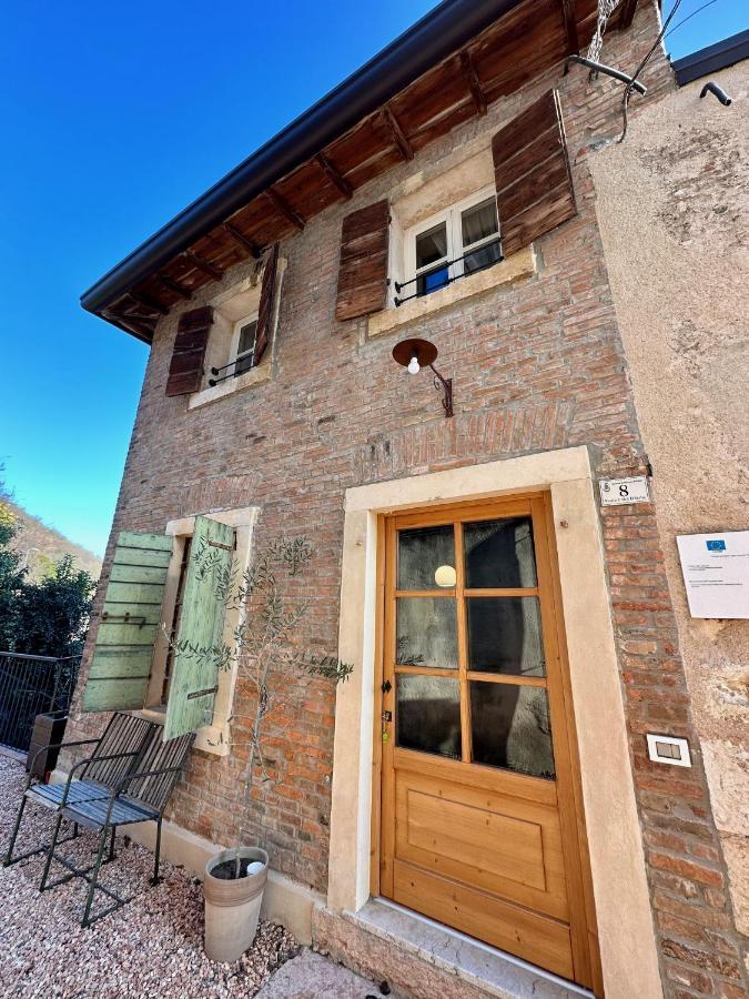 Locanda Dell'Oleificio Mezzane di Sotto Exterior photo